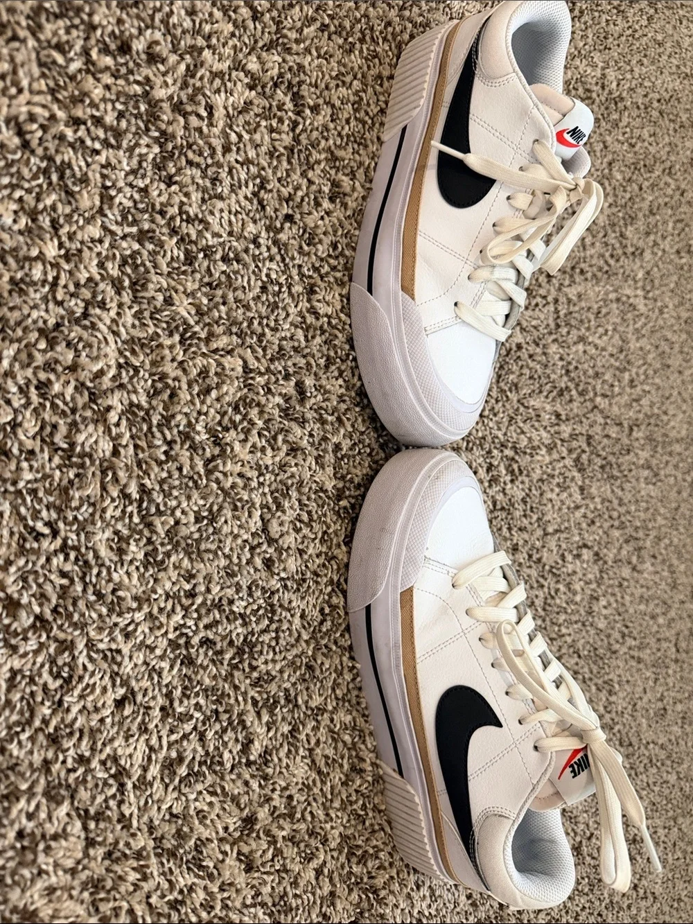 Nike Woman’s Court Legacy Shoes